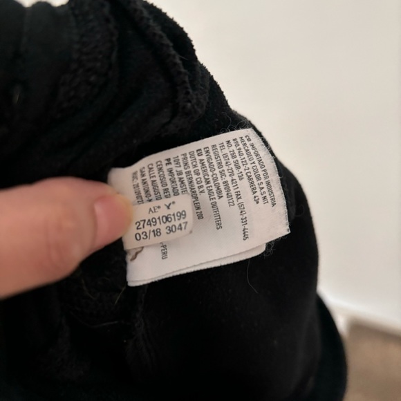 AEO lightweight jogger pants in black color - Picture 10 of 10